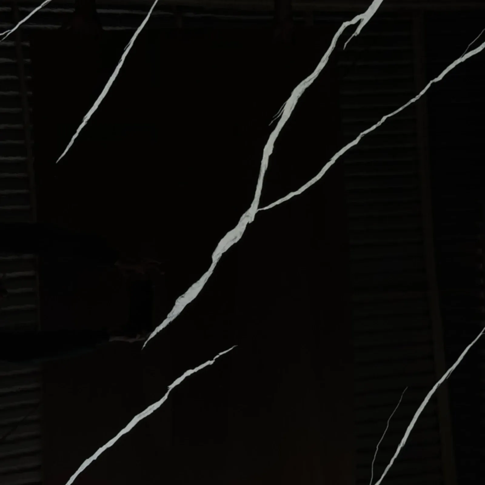 Panel PVC Alto Brillo — Negro Monterrey