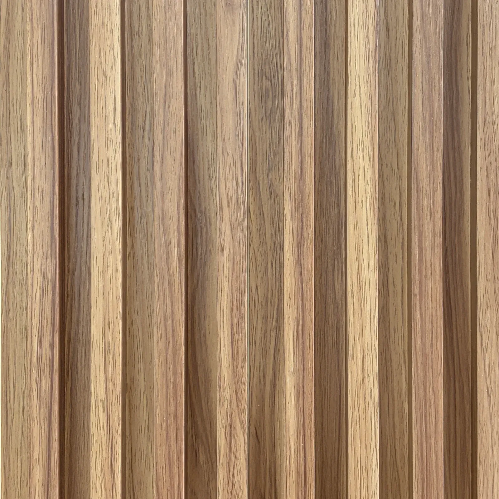 Lambrín Interior WPC de 16cm x 2.90m — Parota Natural